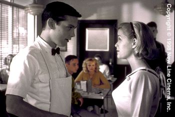 Szenenfoto: Tobey Maguire und Reese Witherspoon